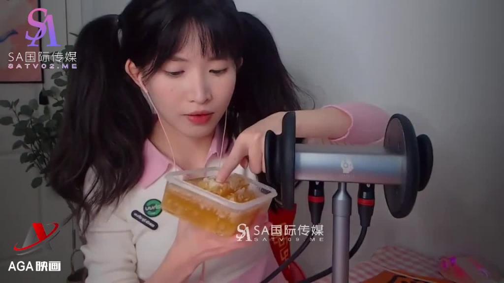 【ASMR】舌头视角舔耳舔舐蜂蜜耳朵 预览截图 6