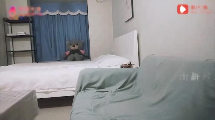 【小雨哥探花】高价约操皮肤相当白皙的车模，呻吟声特别销魂 预览截图 10