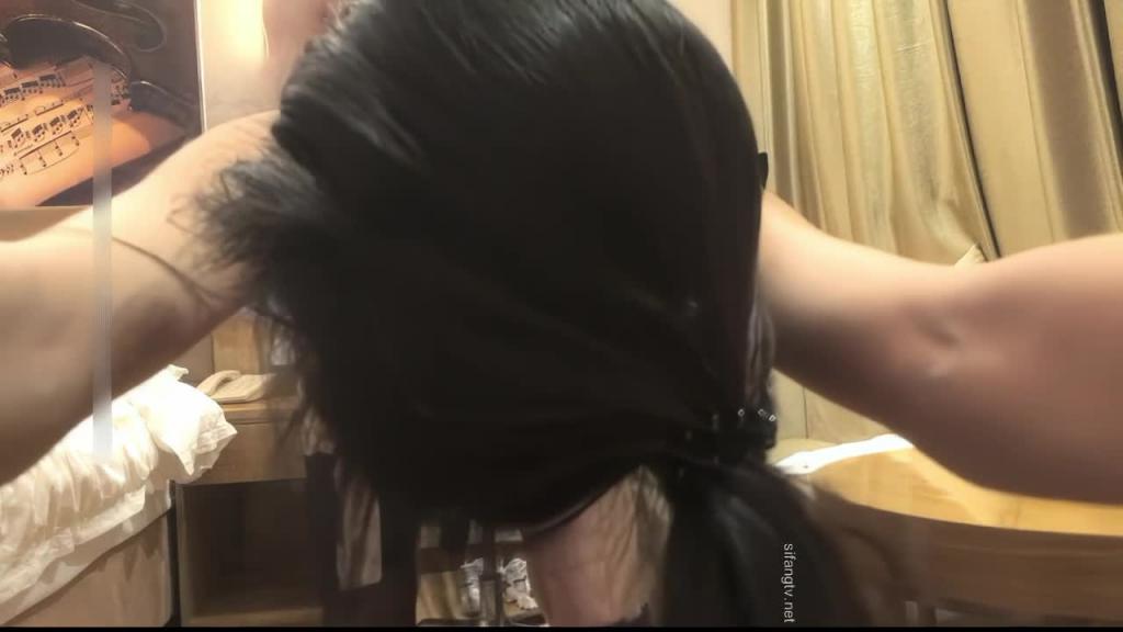 【探花寻欢】兔女郎极品身材高端外围沙发上抠逼调情无套暴操 预览截图 7