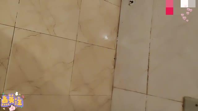 风骚嫂子饥渴难耐品尝过小叔子的鸡吧就忘不了如果嫁给你就好了上次你强奸我以后我感觉好爽 预览截图 11