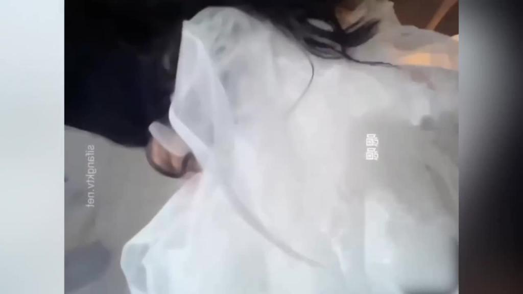 【姐弟乱伦】我姐的生日那天穿上了婚纱,吃了我的全部精液 醉酒在婚房高潮喷水不断! 预览截图 10