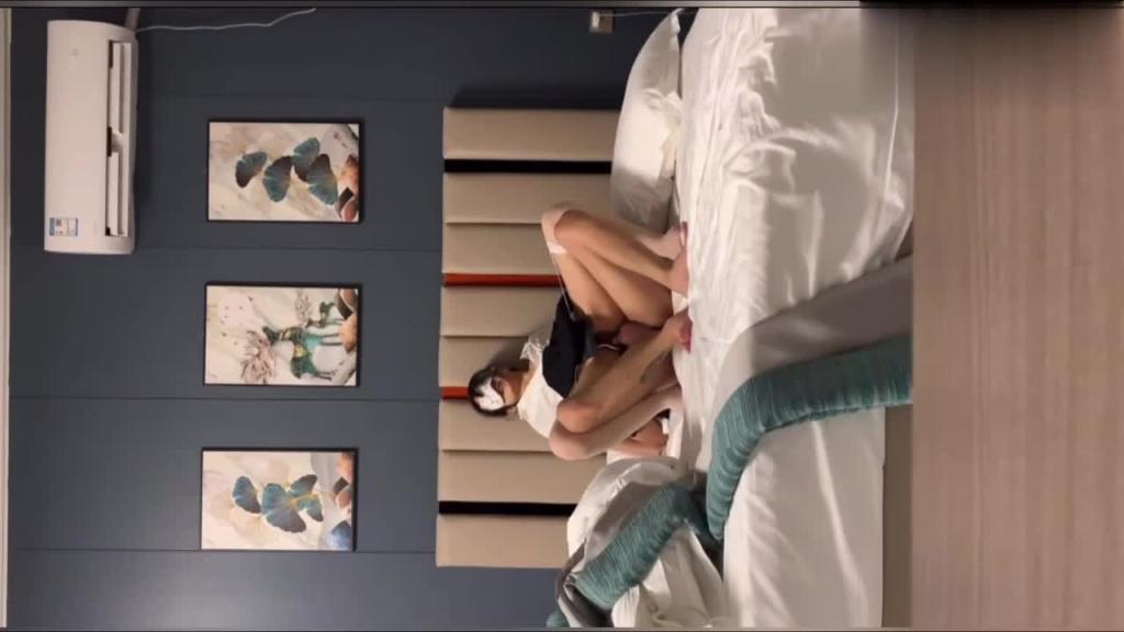 【广州健身私教圈-内部泄密】和超嫩舞蹈生学员,啪啪视频流出萝莉白虎可爱学生自慰 预览截图 5