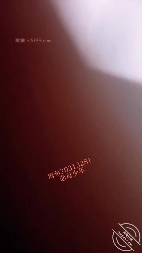 《母子乱伦》青春期的儿子给妈妈下药终于进入了妈妈潮湿的阴道借故掏耳屎强奸母亲 预览截图 2
