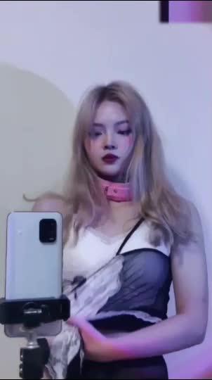 斗鱼网红女主播大秀 预览截图 3