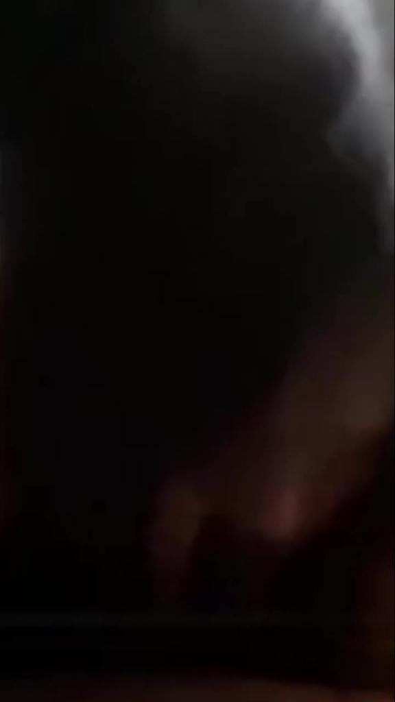 夜路走多了会想做爱路边停车开顶后入啪啪巨乳正妹 预览截图 3