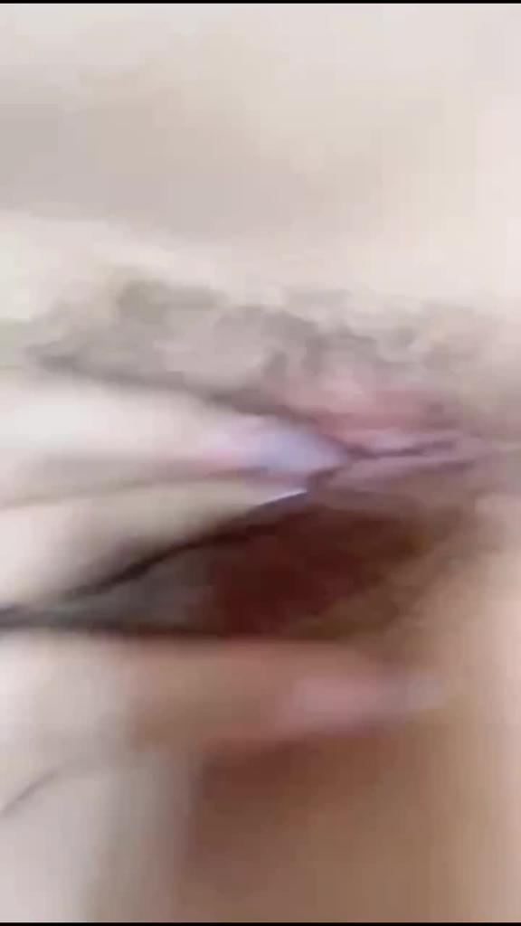 人妻推荐,远在东北的嫂子生过小孩还这么风韵犹存。 预览截图 3