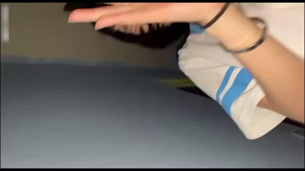 成都第三中学高二学生侯冰玉被表哥乱伦，表妹带哭腔 预览截图 1