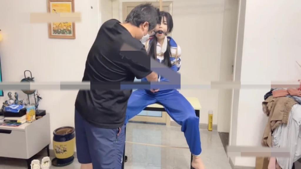 大剧情演绎【校花的噩梦】捆绑炮击插无毛小穴 预览截图 3