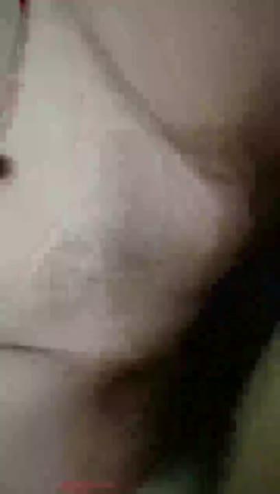 史上最美妈妈真实母子乱伦反差婊妈妈在家寂寞难耐在外温柔贤惠在家就是个淫荡老母狗 预览截图 7